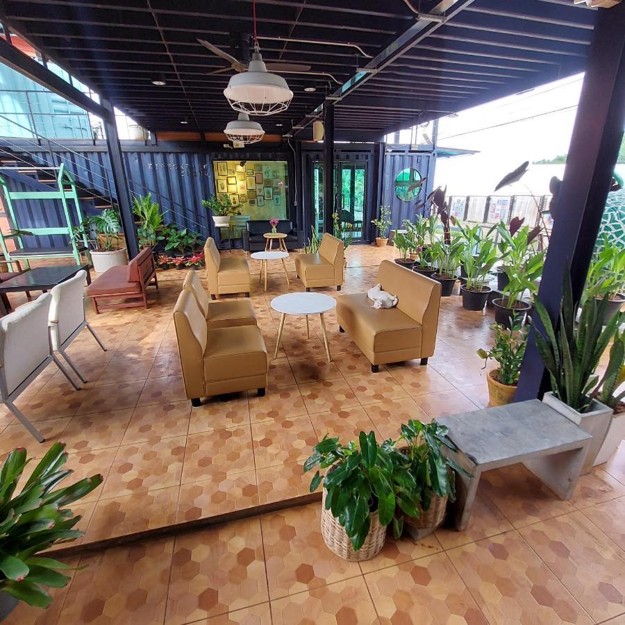 Kipbox Hotel Транг Екстериор снимка