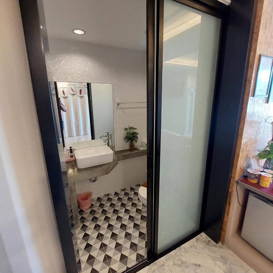 Kipbox Hotel Транг Екстериор снимка